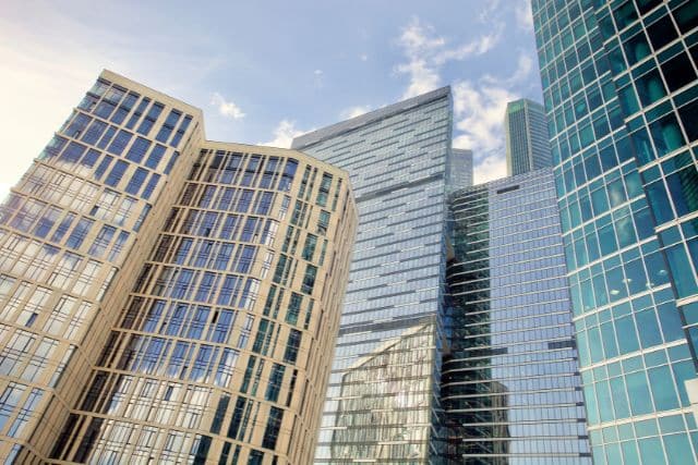 Learn the top CRE investment strategies to meet your goals.