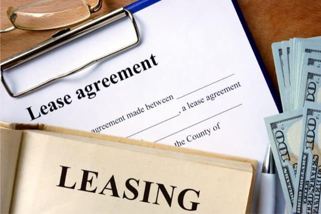 Learn about common issues stemming from a lack of proper lease tracking tools and how to avoid them.