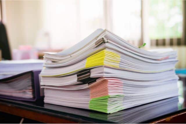 Learn how property management software helps manage commercial real estate leases in QuickBooks.