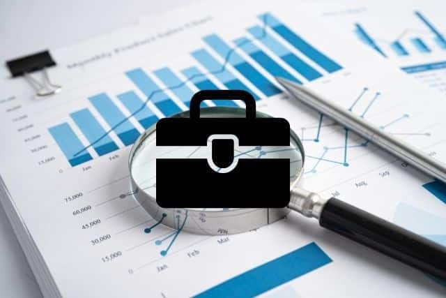 Discover the benefits and drawbacks of CAP rates in determining commercial property values